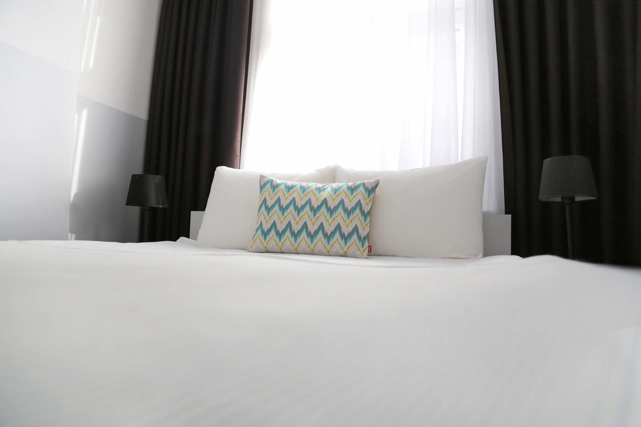 Bayer Hotel Истанбул Екстериор снимка