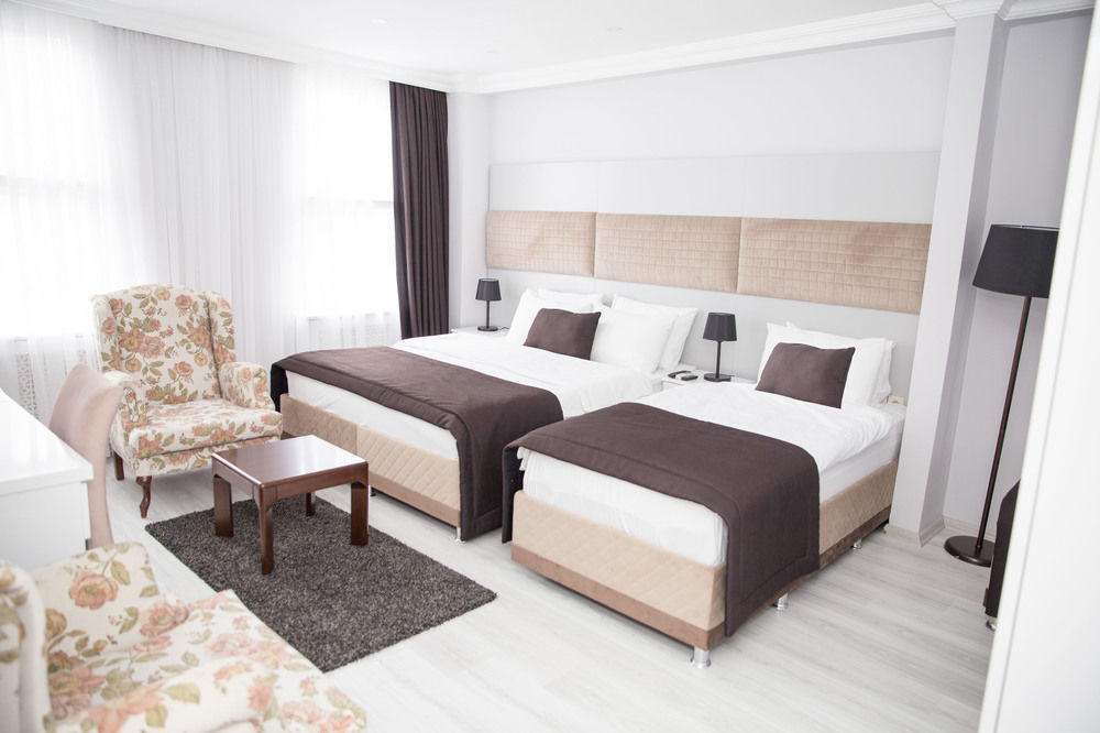 Bayer Hotel Истанбул Екстериор снимка